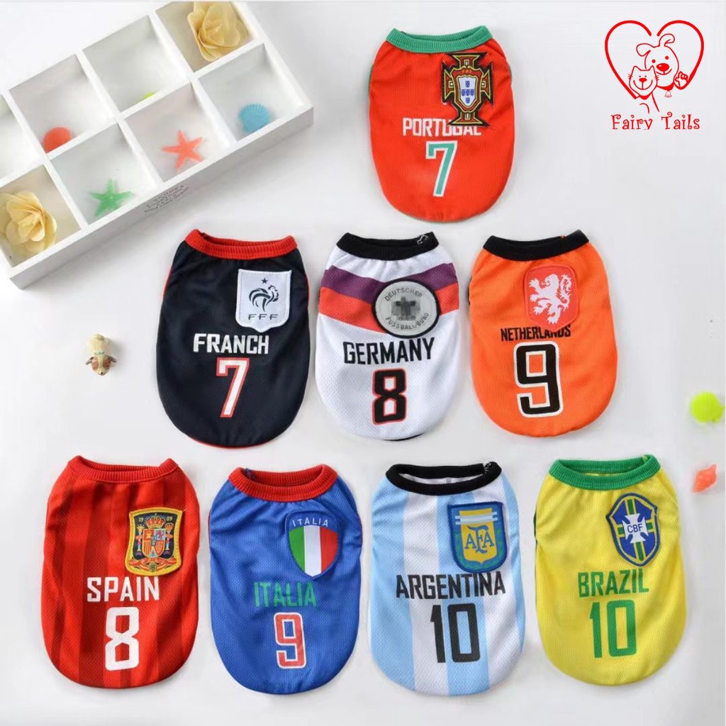 Baju Bola Jersey Piala Dunia Untuk Anjing dan Kucing Anabul / World Cup Qatar 2022 Sporty Sport Size Kecil