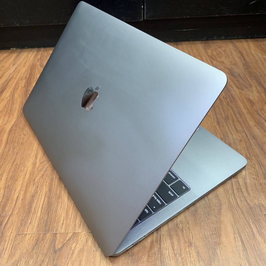 Murah Macbook Pro Non TouchBar 13-inch Ci5 Ram 8GB SSD 256GB Second