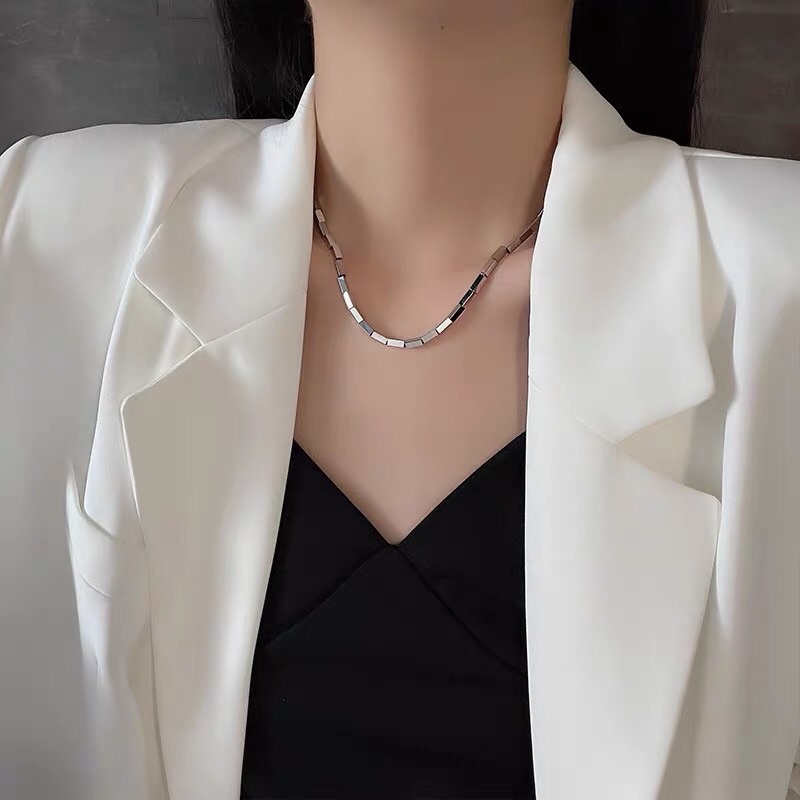 Kalung Titanium Silver Trending Elegan Korea Fashion Style Premium