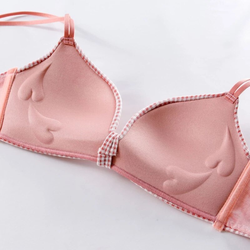 3SP | UWR55 Bra Pakaian Dalam Wanita Bra Seamless Jepang Sexy Tanpa Kawat Bra Push Up Pengait Busa Tebal