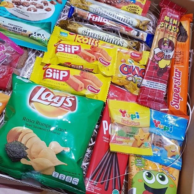 HAMPERS PREMIUM / BIG SNACK GIFT BOX - BY SPECIAL REQUEST