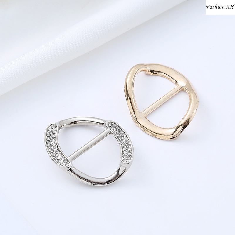 Bros / Pin Bahan alloy + Kristal high quality Untuk Aksesoris scarf / Syal Wanita M40317