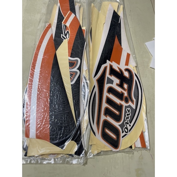 STIKER STRIPING FINO CARBU SPORT 2013 PUTIH ORANGE