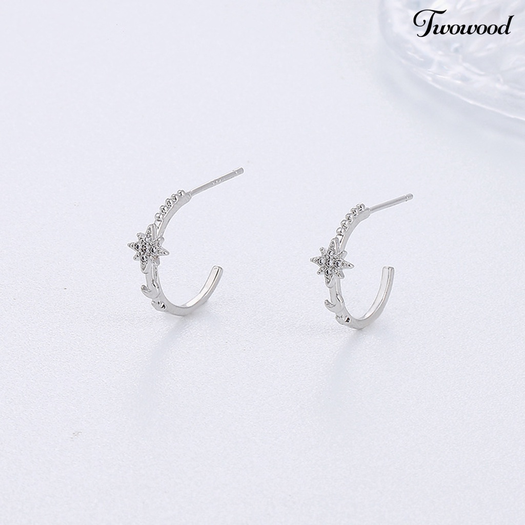 1 Pc Anting Stud Bentuk Bintang Bulan C Aksen Berlian Imitasi Bahan Tembaga Untuk Wanita