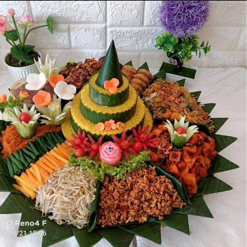 

TUMPENG TART | TUMPENG MIE |TUMPENG NASI KUNING | KUE ULANG TAHUN BUAT 30 PORSI