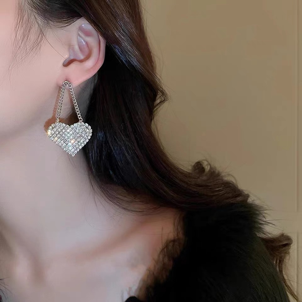 Anting 925 Silver Needle Bentuk Hati Aksen Berlian Gaya Jepang Korea Untuk Wanita