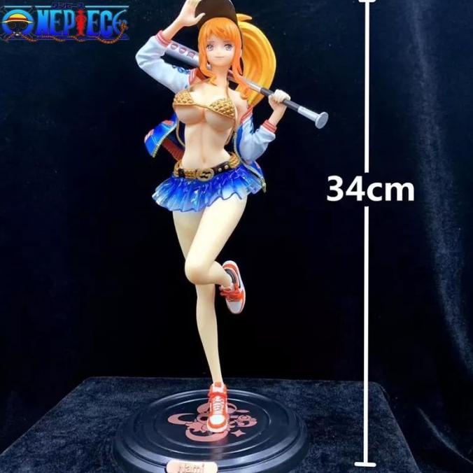 Action Figure One Piece Nami Baseball Cast off
