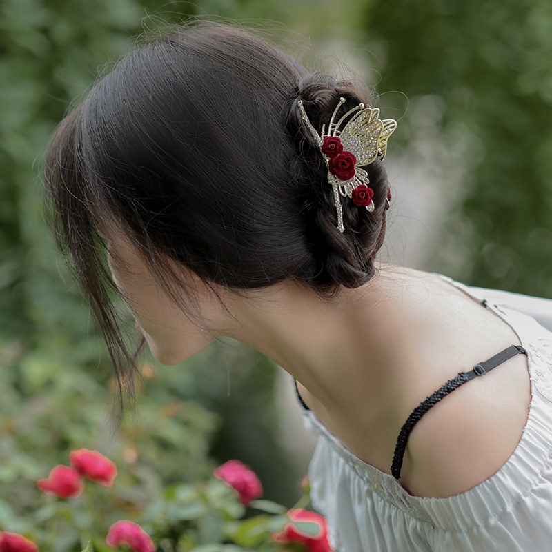 Jepit Rambut Bentuk Bunga Mawar Aksen Mutiara Dan Berlian Imitasi Bahan Alloy Gaya Korea Untuk Wanita