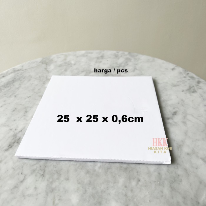 

Tatakan Alas Kue Cake Board Putih Polos ukuran 25 cm