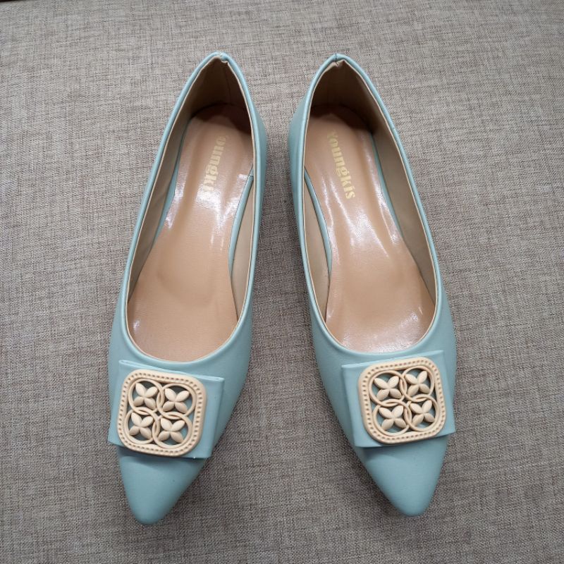 Sepatu cewek jH