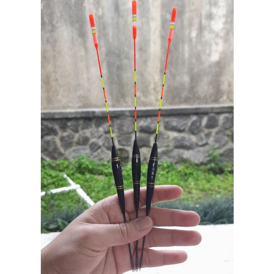 Pelampung pancing anti badai tabung type B