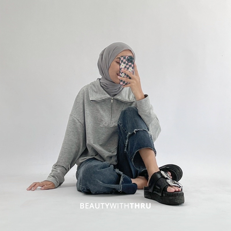 Bitna Sweater - Thruoutfit