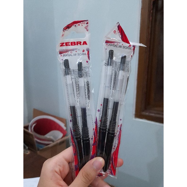 

pulpen kokoro gel 0.5 mm black warna hitam
