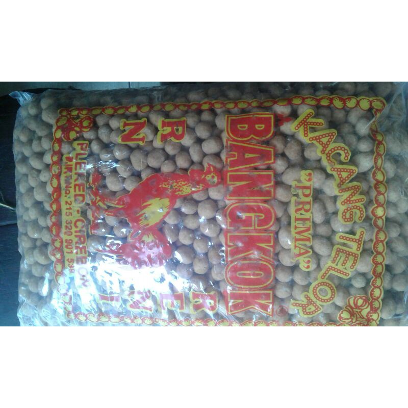 

snack kacang telor atom super manis