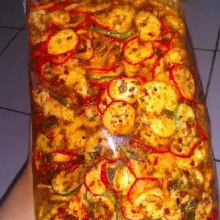 

SEBRING ISI 500 GRAM SEBLAK KERING KERUPUK BAWANG PEDAS DAN ORIGINAL