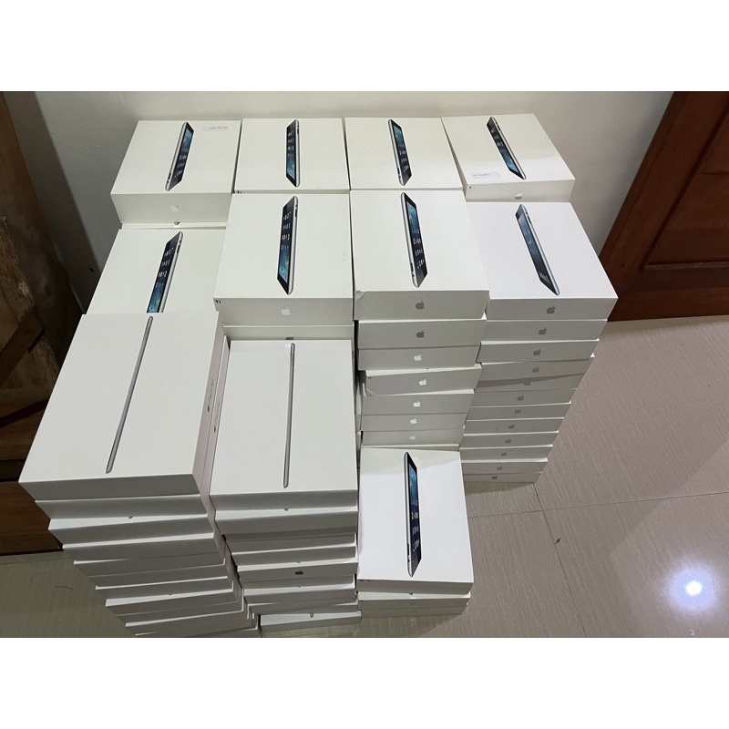 IPAD 9 FULLSET + KEYBOARD &amp; PENCIL ( ios terbaru )