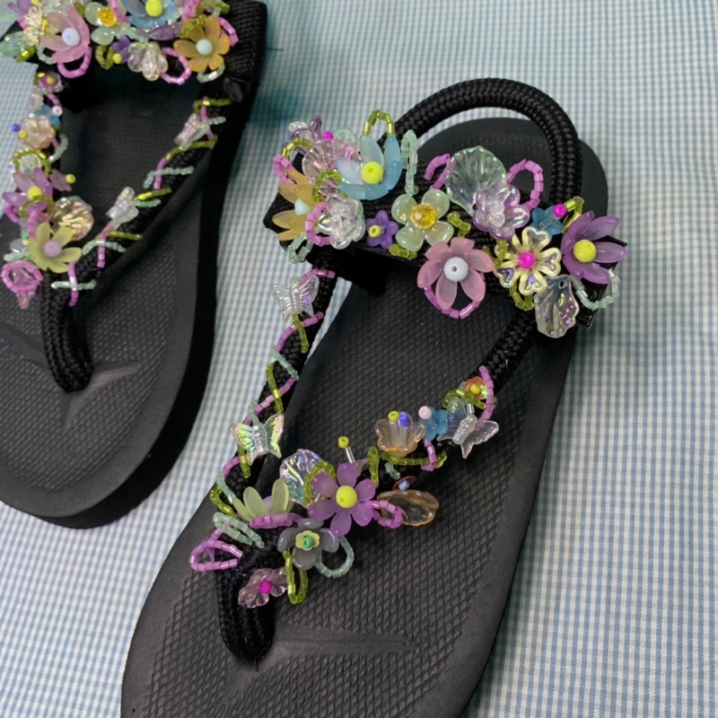yunabi sandal beads manik