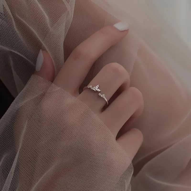 Cincin Zircon Berlian Imitasi Bentuk Kupu-Kupu Bahan S925 Silver Gold plated Gaya Korea Untuk Wanita