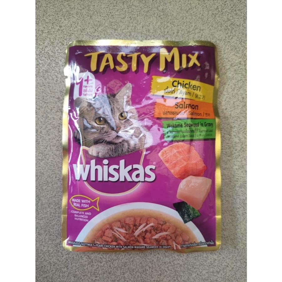 Whiskas Tasty Mix Cat Wet Food Chicken Salmon Pouch 80gr