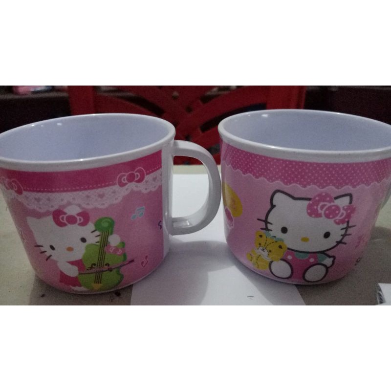 mug melamin hello kitty