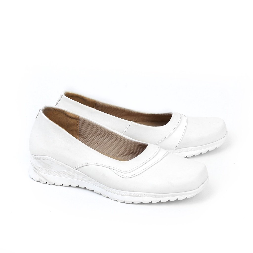 sepatu pantofel wanita,sepatu kerja wanita,sepatu pantofel slipon US057