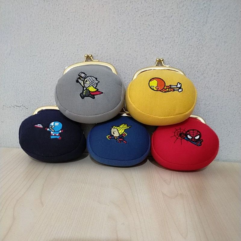Tempai Koin Dompet Koin Mini Pouch Marvel x Miniso Coin Purse Miniso Iron Man dan Spiderman Marvel d