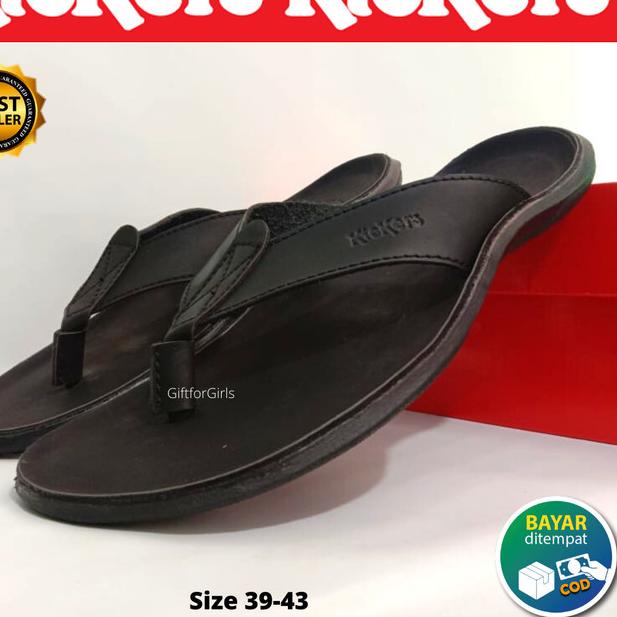Kickers Original Sendal Jepit Kulit Asli Pria Sandal Cowok Formal - Hitam, 43