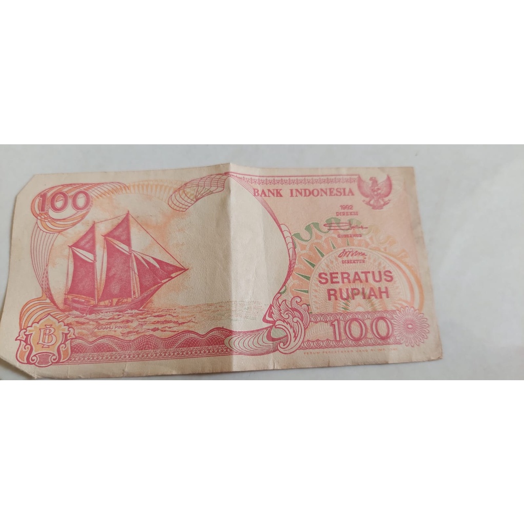 Uang kertas indonesia 100 Rupiah Tahun 1992