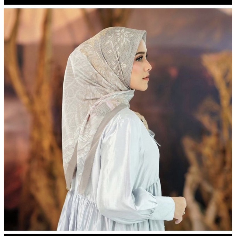 Preloved Nusantara Series - mountain buttonscarves