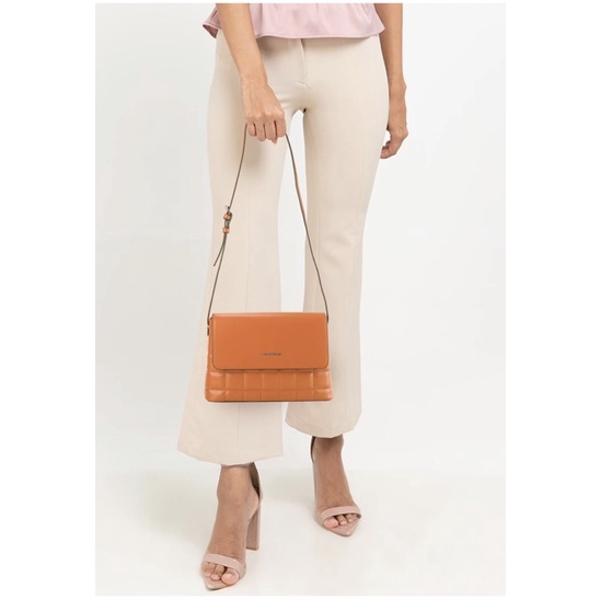 READY ORIGINAL HUSH PUPPIES GOMATHI new arrival sling bag dan tote bag