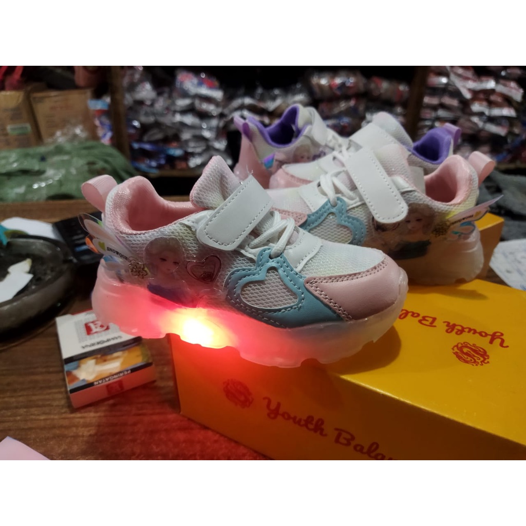 SEPATU SNEAKERS ANAK PEREMPUAN LED YOUTH BALANCE J2215-1 (21-30)