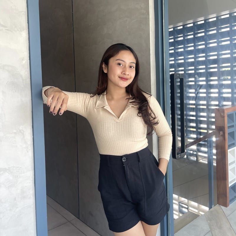 ARAYA POLO ATASAN WANITA BB 30KG - 55KG MELAR KERAH POLO WANITA rajut PREMIUM-Cream muda