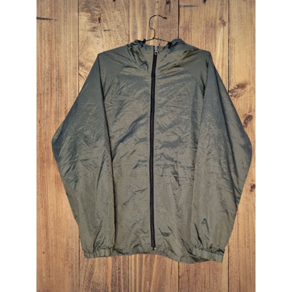 JACKET UNIQLO PACKABLE