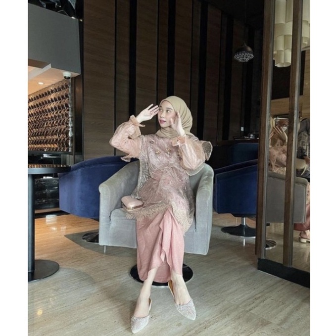 (SEWA KEBAYA) JALEELA AURORA - FL SET (KEBAYA KONDANGAN / MODERN / LAMARAN / WISUDA)