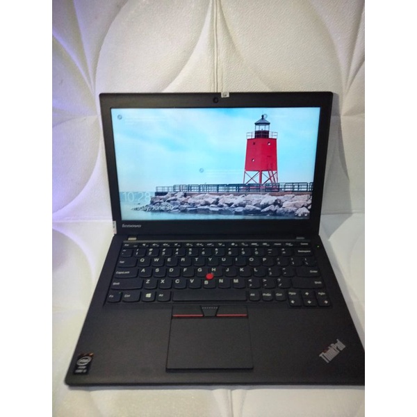 Lenovo Thinkpad X250 Core i5/Ram 8GB/SSD 256GB/12'5 inch