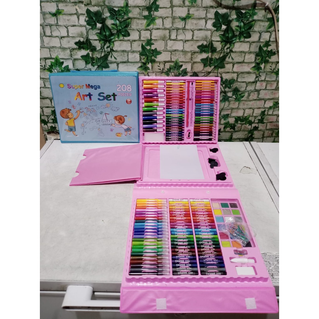 

Art Set/Crayon Set