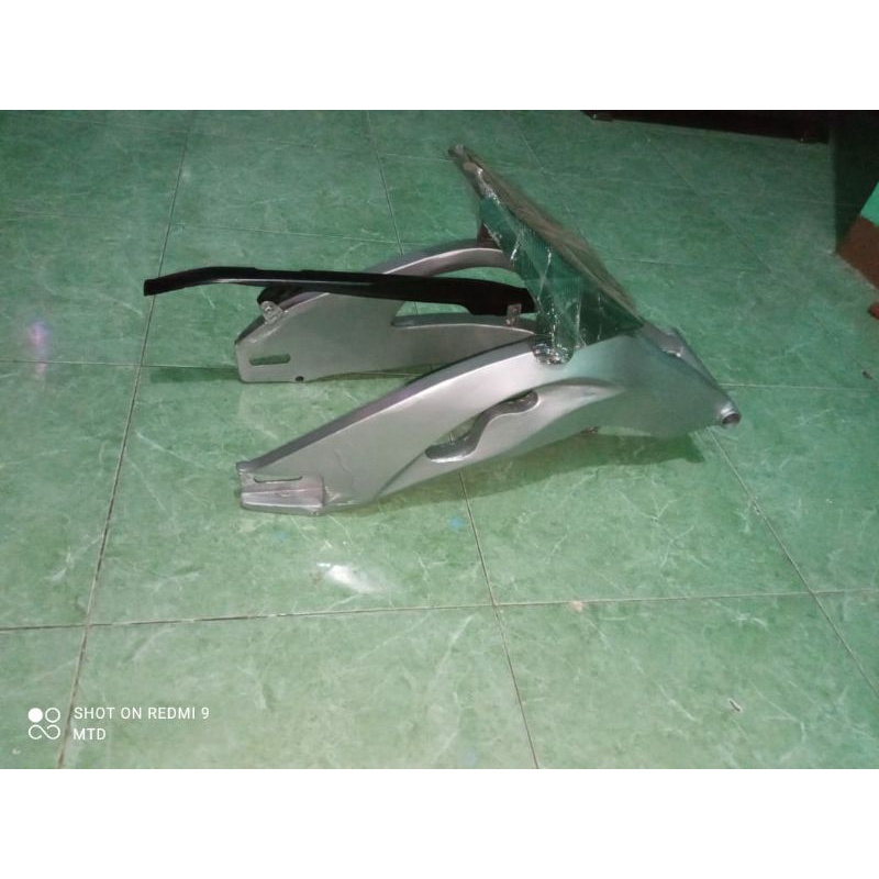 swing arm model moge CBR 1000RR untuk Yamaha Xabre