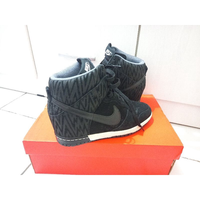 Womens Nike Sky High Dunk Black