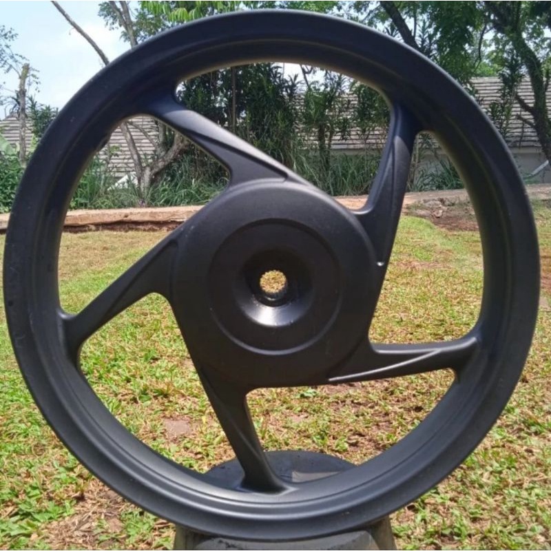 velg pelek veleg vario 110 karbu/vario techno 110/vario 110 fi/vario 110 lama/vario 110 old original