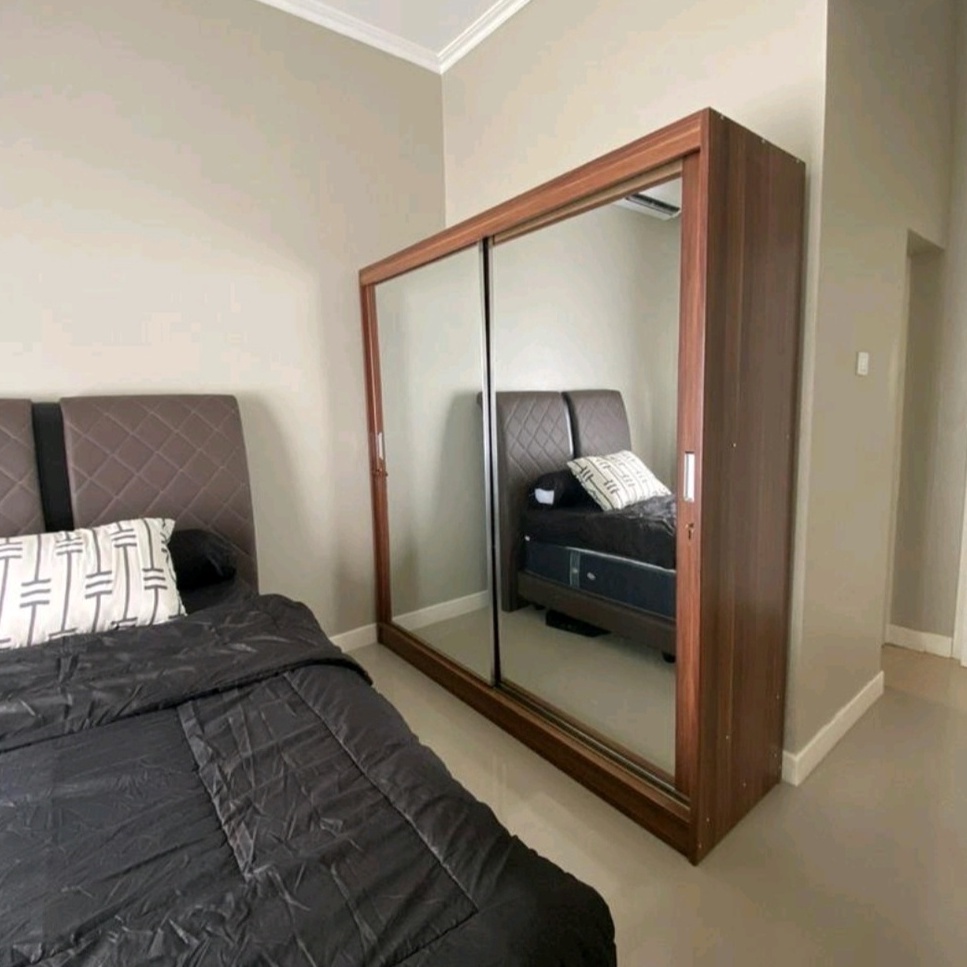 Lemari Pintu Sleding Serat Kayu 2 Pintu Full Kaca Cermin Ukuran Jumbo 200 X 200cm