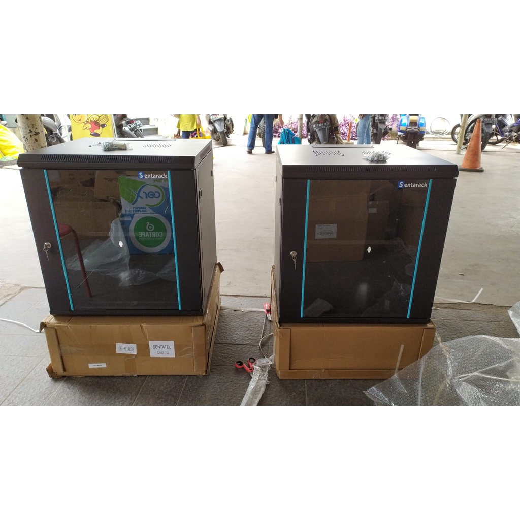 Close Rack 12U / Rack Server 12U Depth 60 cm