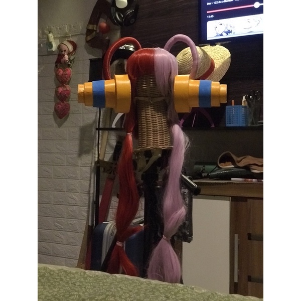 WIG & HEADPHONE UTA ONE PIECE RED FILM COSPLAY