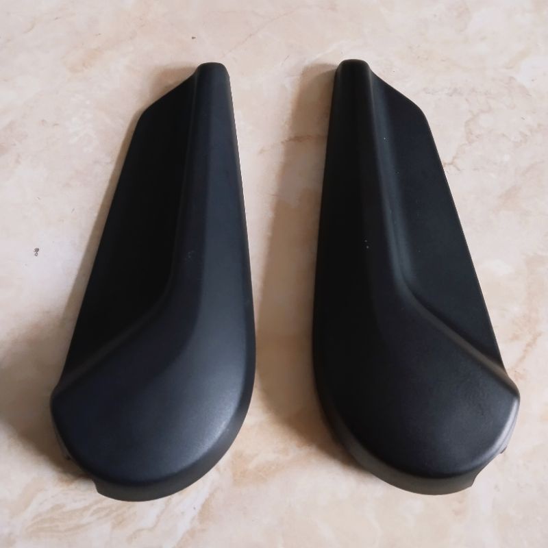 Stelan Jok Depan Mobil Innova Reborn 2016 2017 2018 2019 2020 2021 2022 sisi kanan kiri Tun Motor