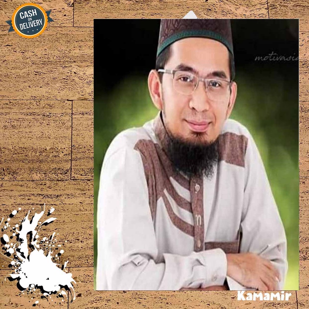 HIASAN DINDING FOTO UST ADI HIDAYAT POSTER KAYU UST ADI HIDAYATPAJANGAN WALL DECOR KAYU FRAME JAYA D