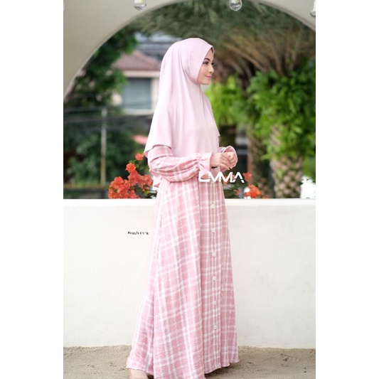 Sunrise dress by Umma Syari