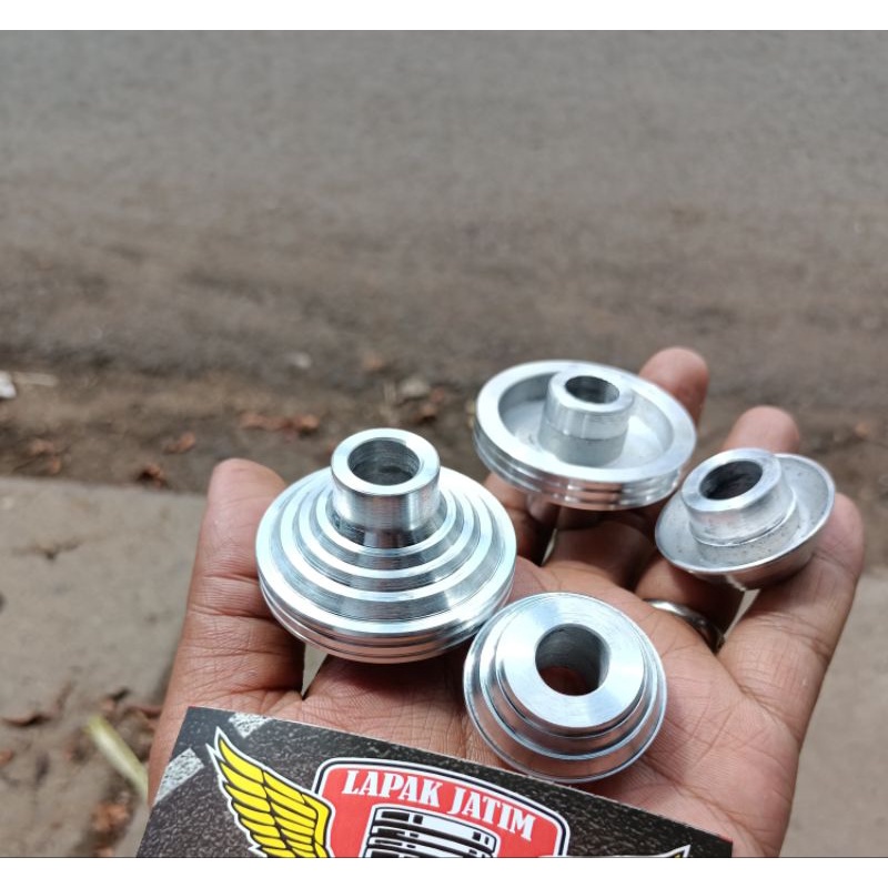 BOSHING GEARBOX PIRAMID TROMOL YAMAHA DEPAN JUPITER Z 1 SET AS 12 YA