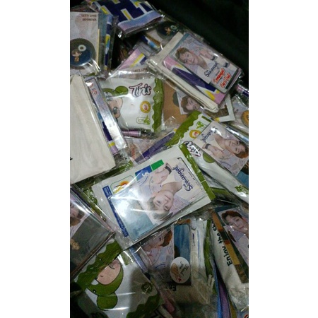 

FREEBIES