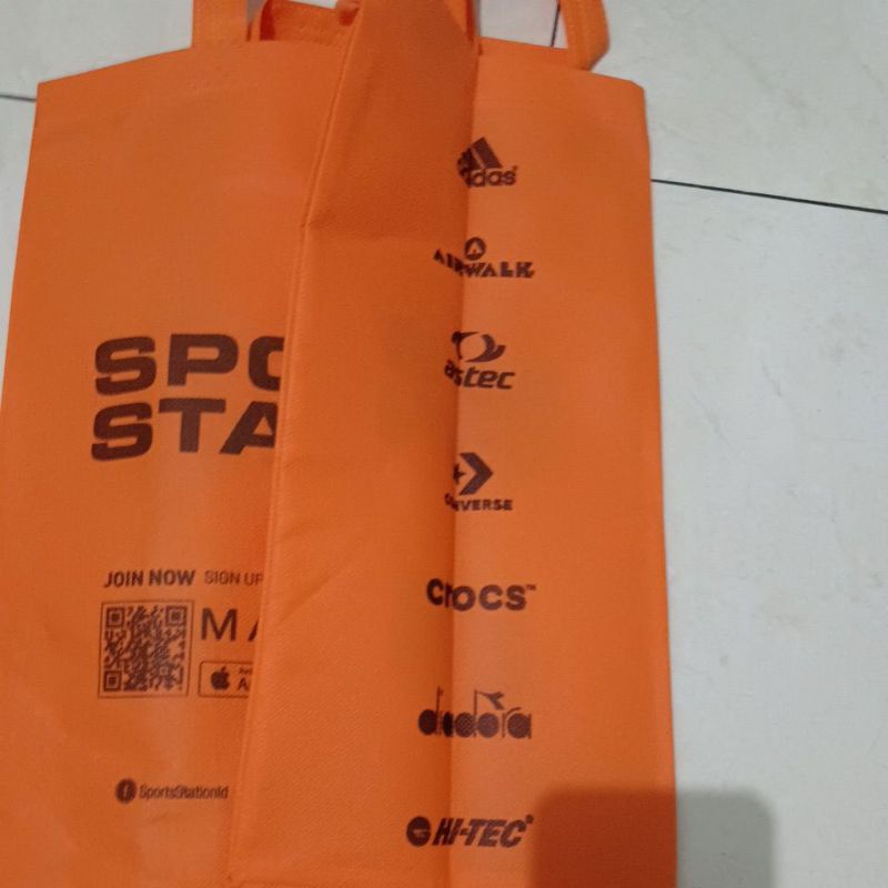 Tas Sports Station Medium