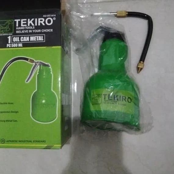 TEKIRO oil can 500 ML / semprotan oli (besi) - Hijau
