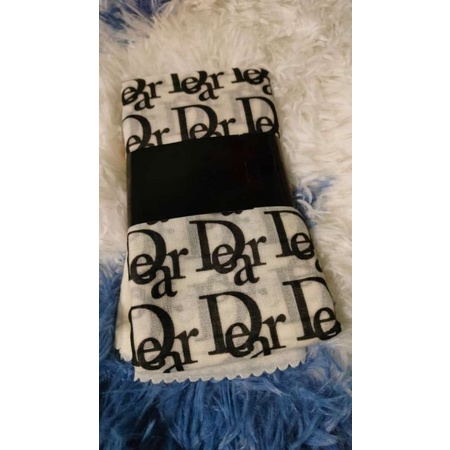 jilbab denai motif dior bahan katun voal